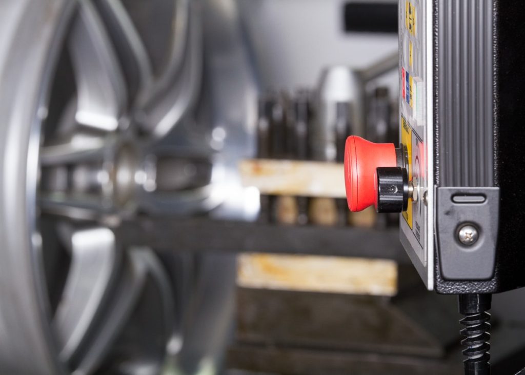 Advanced Wheel Repair Equipment Lenco Holdings LLC